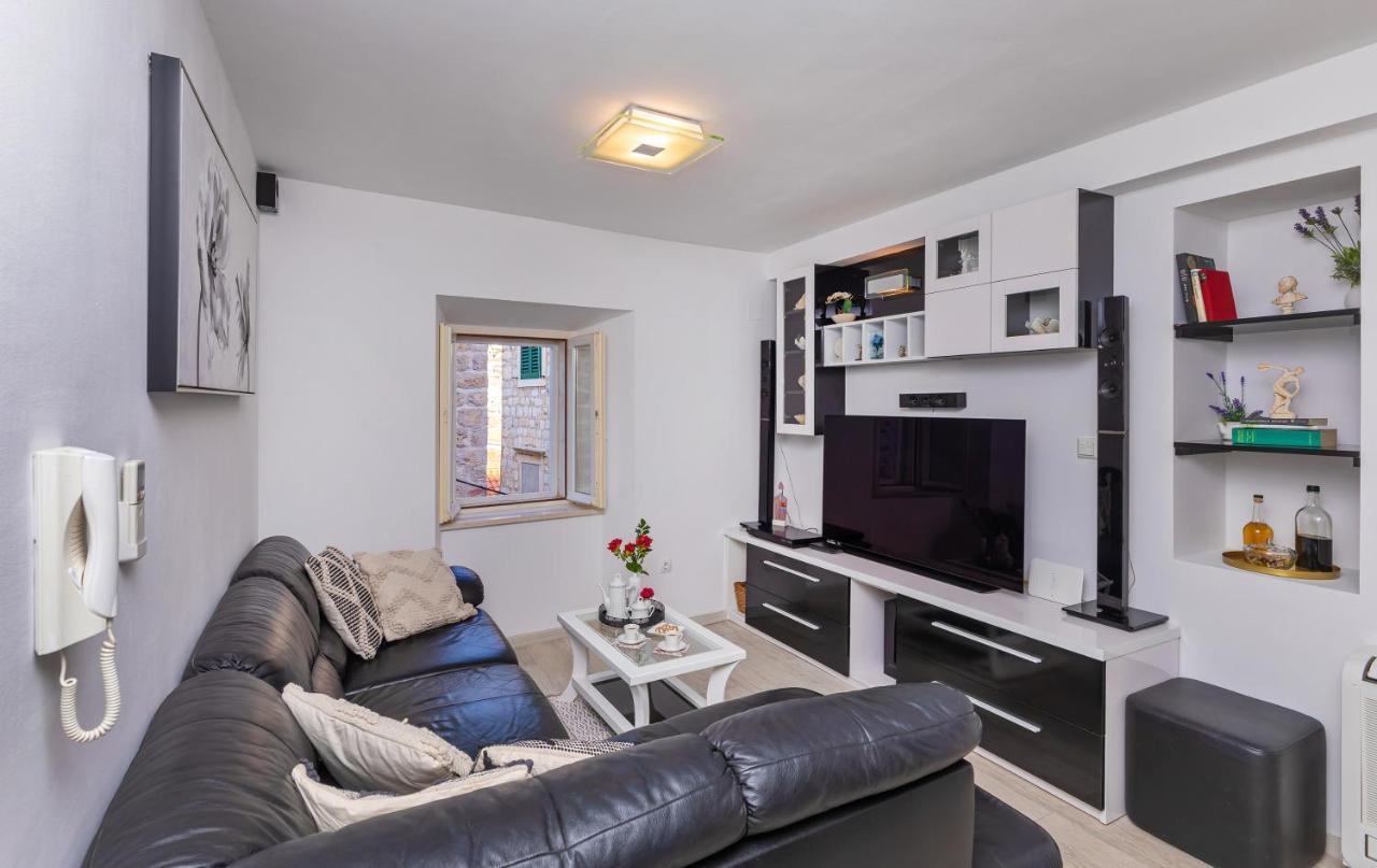 Domino Apartamento